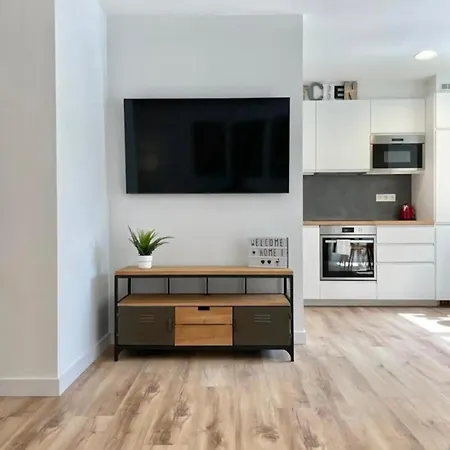 Modern Self Check In Center * Μπιλμπάο