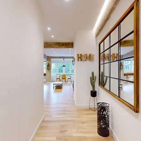Apartment Modern Self Check In Center