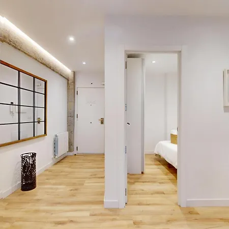 Apartment Modern Self Check In Center