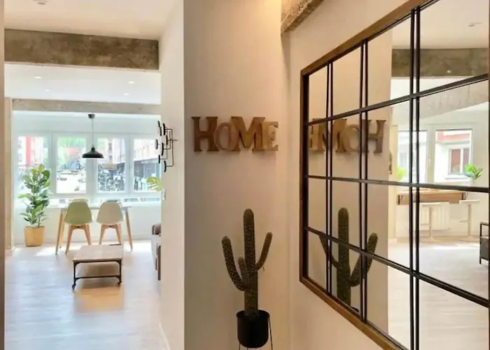 Modern Self Check In Center Apartment *